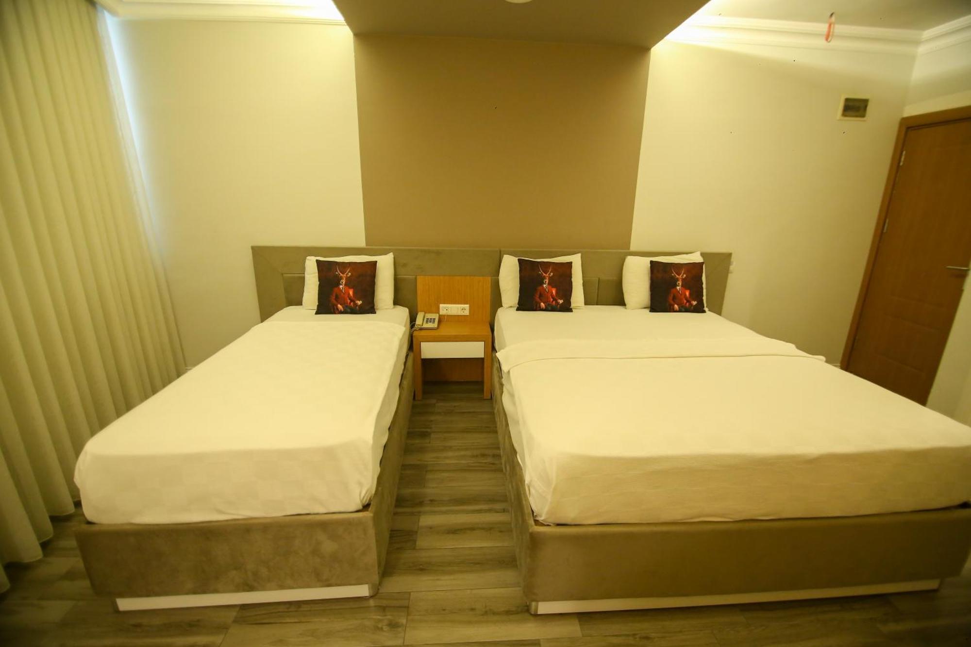 Cevik Palace Hotel Antalya Luaran gambar