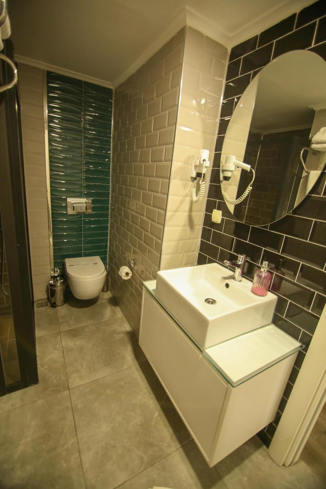 Cevik Palace Hotel Antalya Luaran gambar