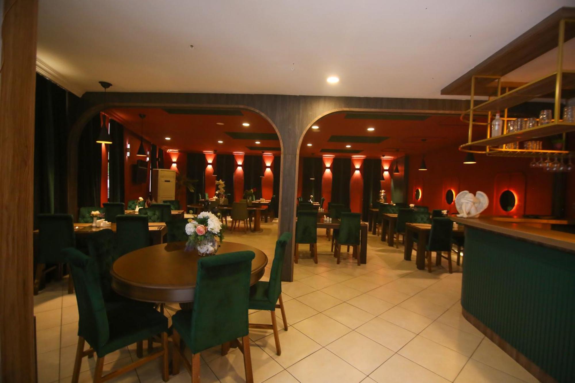 Cevik Palace Hotel Antalya Luaran gambar