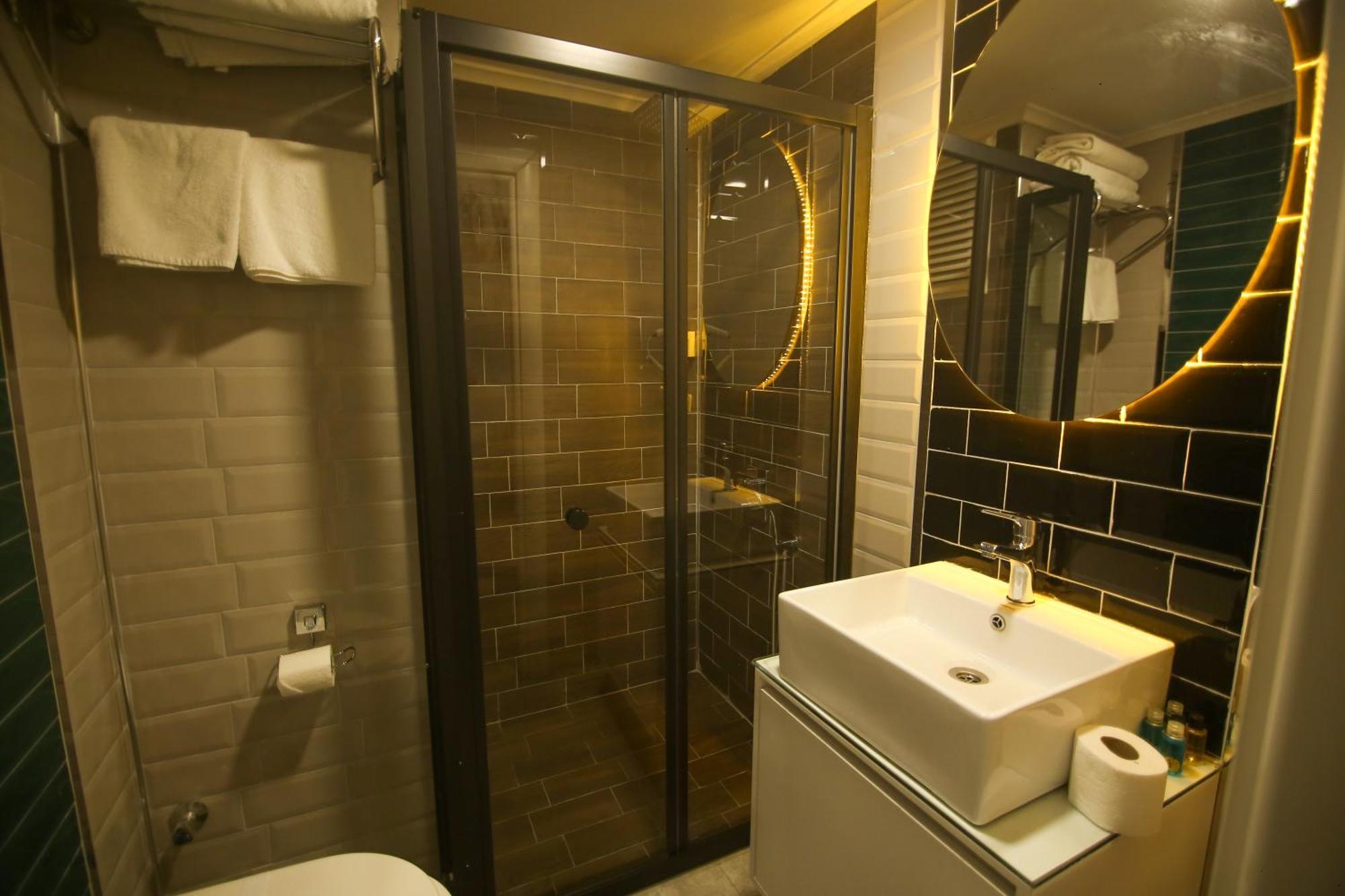 Cevik Palace Hotel Antalya Luaran gambar